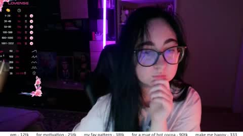 If you like it when I meow give me a thumbs up online show from 2, 2, 2026