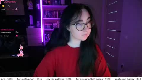 Snapshot of el_sweety chatting on 22, 6, 2026 If you like it when I meow give me a thumbs up online show from 22, 6, 2026