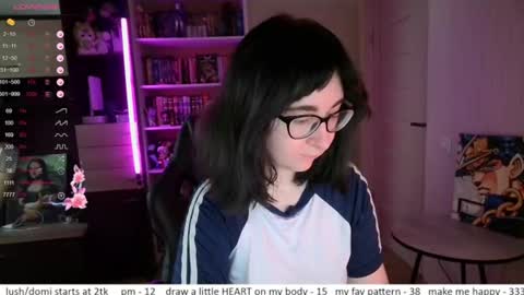 If you like it when I meow give me a thumbs up online show from 6, 8, 2026