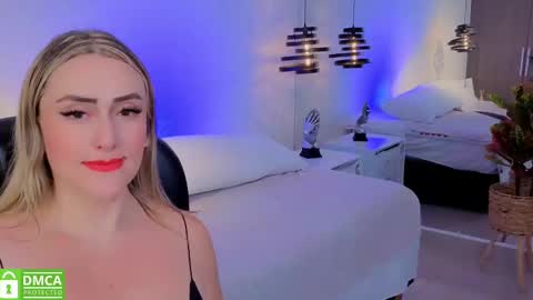 Snapshot of ela_ps chatting on 23, 9, 2025 LOREIN online show from 23, 9, 2025