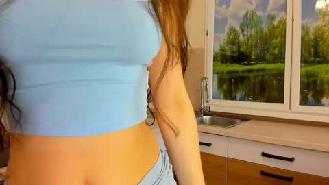 Snapshot of elaanna chatting on 2, 11, 2025 Ela online show from 2, 11, 2025