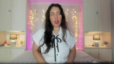 elarey_ online show from 2, 5, 2026
