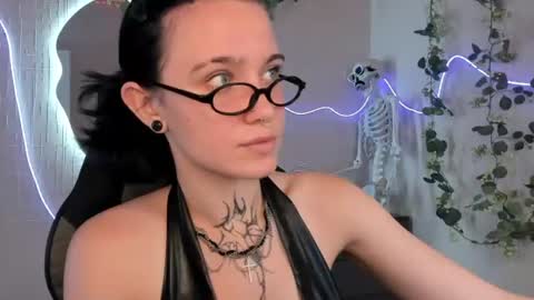 elastikiss online show from 10, 7, 2026