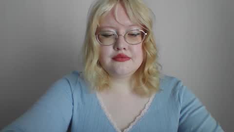 elayne_sweet online show from 4, 3, 2026