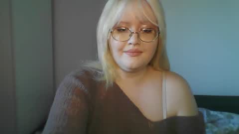 elayne_sweet online show from 3, 5, 2026