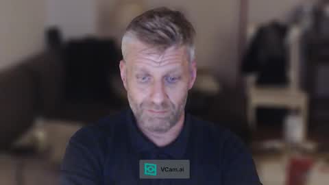 Snapshot of elculiador2207 chatting on 12, 9, 2025 Timm online show from 12, 9, 2025