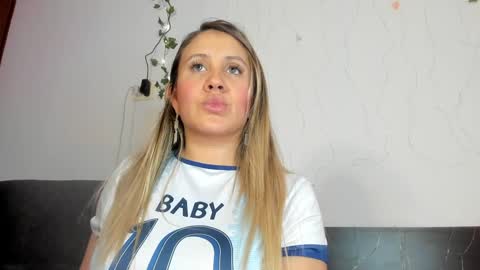 Snapshot of eleecttraa_12 chatting on 5, 2, 2025 Electra  online show from 5, 2, 2025