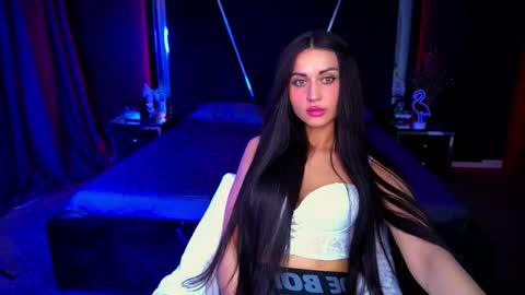 elegant_mysterious online show from 14, 9, 2025