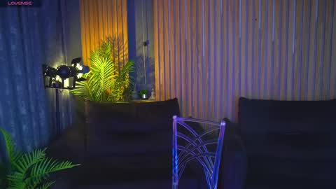 elegant_mysterious online show from 9, 3, 2026