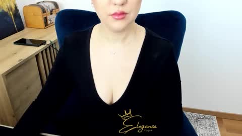 eleganzavogue online show from 8, 1, 2026