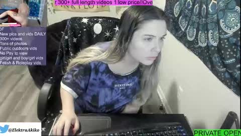 Snapshot of elektraexotic chatting on 7, 1, 2026 Elektra online show from 7, 1, 2026