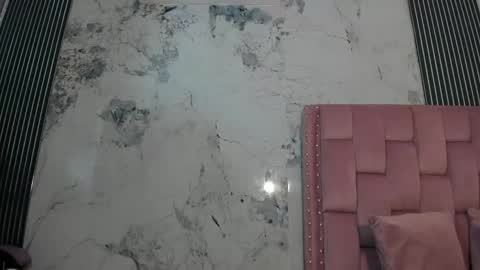 elena_wolff online show from 25, 11, 2025