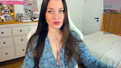 Elena insta yourdream 1ove online show from 13, 12, 2024