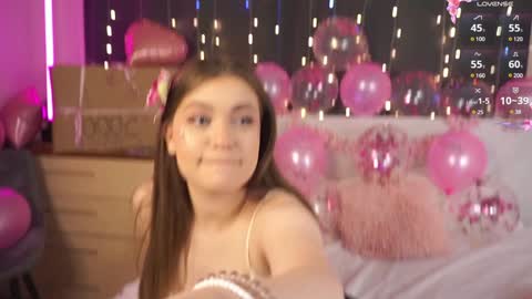 Snapshot of elenefrail chatting on 8, 12, 2024 Isabella - streaming MondayTuesdayWednesdayFridaySaturdaySunday online show from 8, 12, 2024