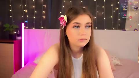 Snapshot of elenefrail chatting on 16, 2, 2025 Isabella - streaming MondayTuesdayWednesdayFridaySaturdaySunday online show from 16, 2, 2025