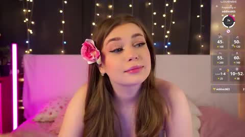 Snapshot of elenefrail chatting on 8, 3, 2025 Isabella - streaming MondayTuesdayWednesdayFridaySaturdaySunday online show from 8, 3, 2025