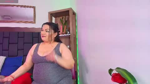 elenna_boobs_ online show from 24, 7, 2026