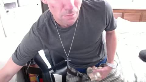 Walker online show from 4, 10, 2025