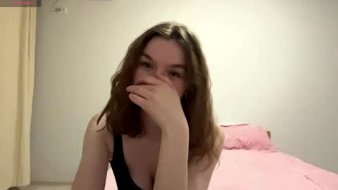 Mila online show from 10, 5, 2026