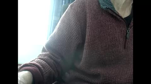 elfyonee online show from 5, 2, 2025