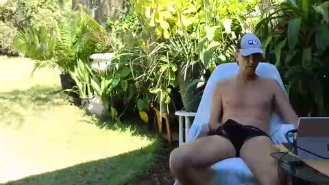 eliberator online show from 31, 10, 2025