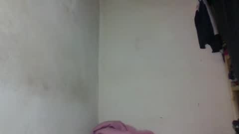 Snapshot of elina981 chatting on 23, 5, 2026 elina981 online show from 23, 5, 2026
