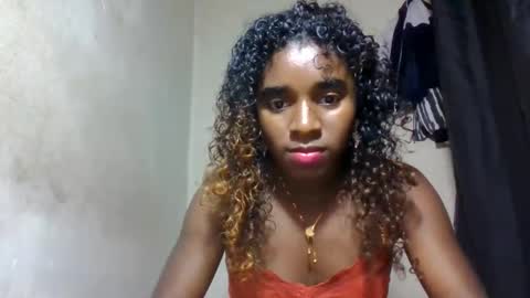 Snapshot of elina981 chatting on 3, 6, 2026 elina981 online show from 3, 6, 2026