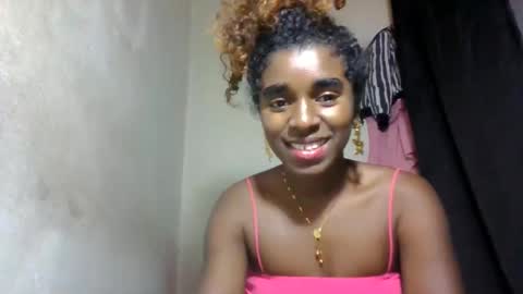 Snapshot of elina981 chatting on 6, 6, 2026 elina981 online show from 6, 6, 2026