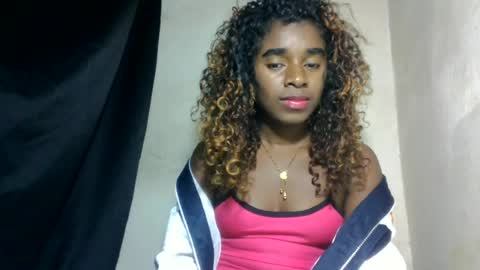 Snapshot of elina981 chatting on 11, 6, 2026 elina981 online show from 11, 6, 2026