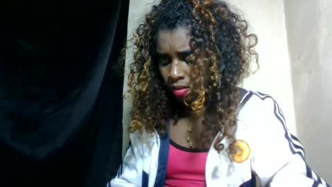 Snapshot of elina981 chatting on 12, 6, 2026 elina981 online show from 12, 6, 2026