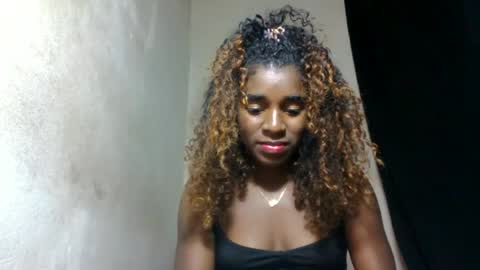 Snapshot of elina981 chatting on 20, 6, 2026 elina981 online show from 20, 6, 2026