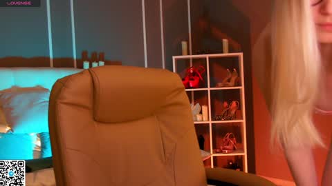 Snapshot of elina_nortas chatting on 7, 2, 2025 Elina online show from 7, 2, 2025