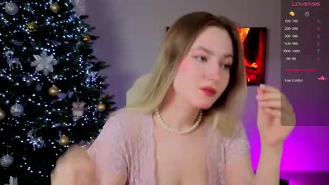 Snapshot of elina_nortas chatting on 12, 1, 2026 Elina online show from 12, 1, 2026