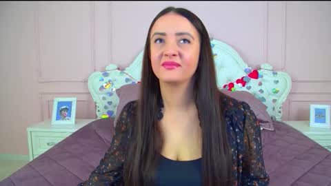 Snapshot of elinabellucci chatting on 16, 2, 2026 ElinaBellucci online show from 16, 2, 2026