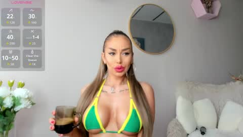 Elina online show from 7, 5, 2026