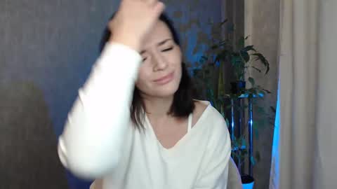 Elina online show from 3, 2, 2025