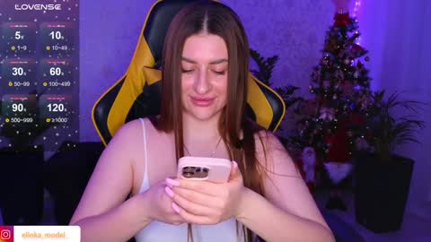 Elina online show from 1, 1, 2025