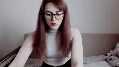 Snapshot of elisa_2001 chatting on 12, 10, 2025 Liza online show from 12, 10, 2025