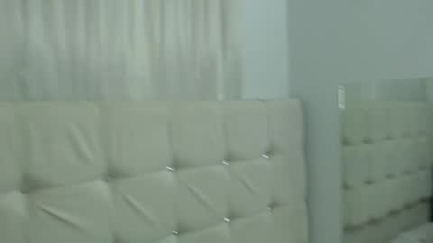 Snapshot of elisa_diaz_14 chatting on 7, 12, 2024 Elisa Diaz online show from 7, 12, 2024