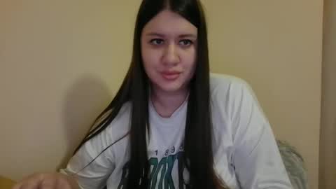 Snapshot of elisa_kollin chatting on 29, 1, 2025 Aletta Oushen online show from 29, 1, 2025