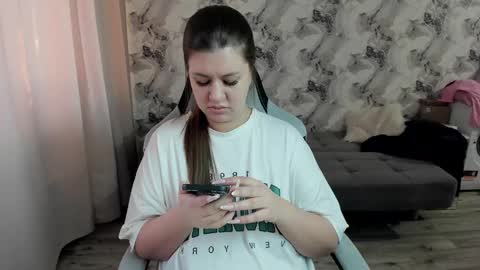 Snapshot of elisa_kollin chatting on 25, 2, 2026 Aletta Oushen online show from 25, 2, 2026