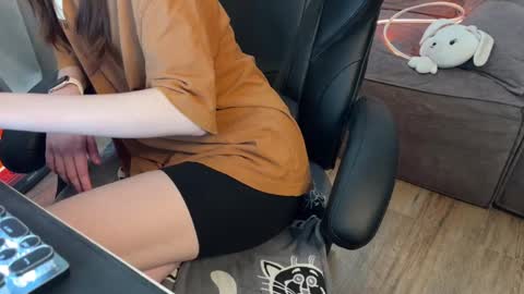 Snapshot of elisa_north chatting on 8, 3, 2025 Elisa North online show from 8, 3, 2025