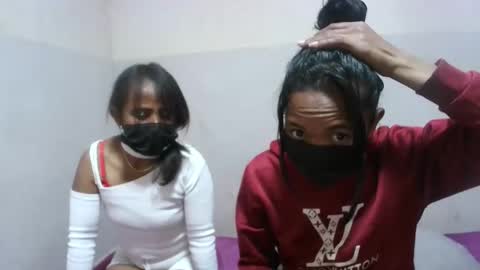 Snapshot of elisabet88 chatting on 5, 10, 2025 elisabet88 online show from 5, 10, 2025