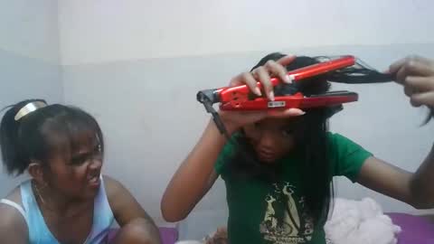 Snapshot of elisabet88 chatting on 10, 10, 2025 elisabet88 online show from 10, 10, 2025