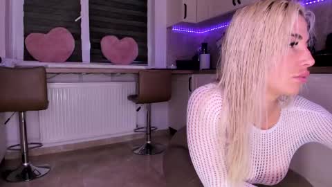elisabeth_jason online show from 5, 5, 2026