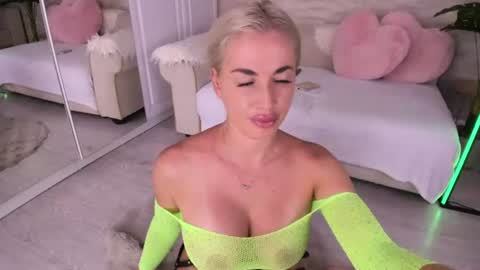 elisabeth_jason online show from 28, 7, 2026