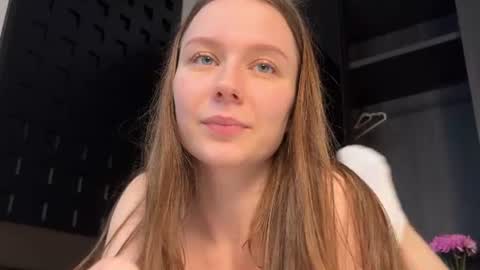 elisadikotti online show from 30, 6, 2026
