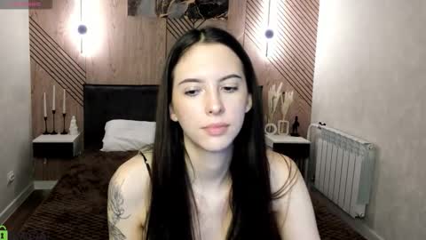 Snapshot of elise_robbie chatting on 6, 3, 2026 Elise online show from 6, 3, 2026