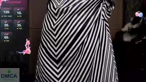 Snapshot of elisefoxy chatting on 19, 10, 2025 Elise online show from 19, 10, 2025