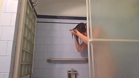 Snapshot of elisehipele chatting on 21, 9, 2025 elisehipele online show from 21, 9, 2025